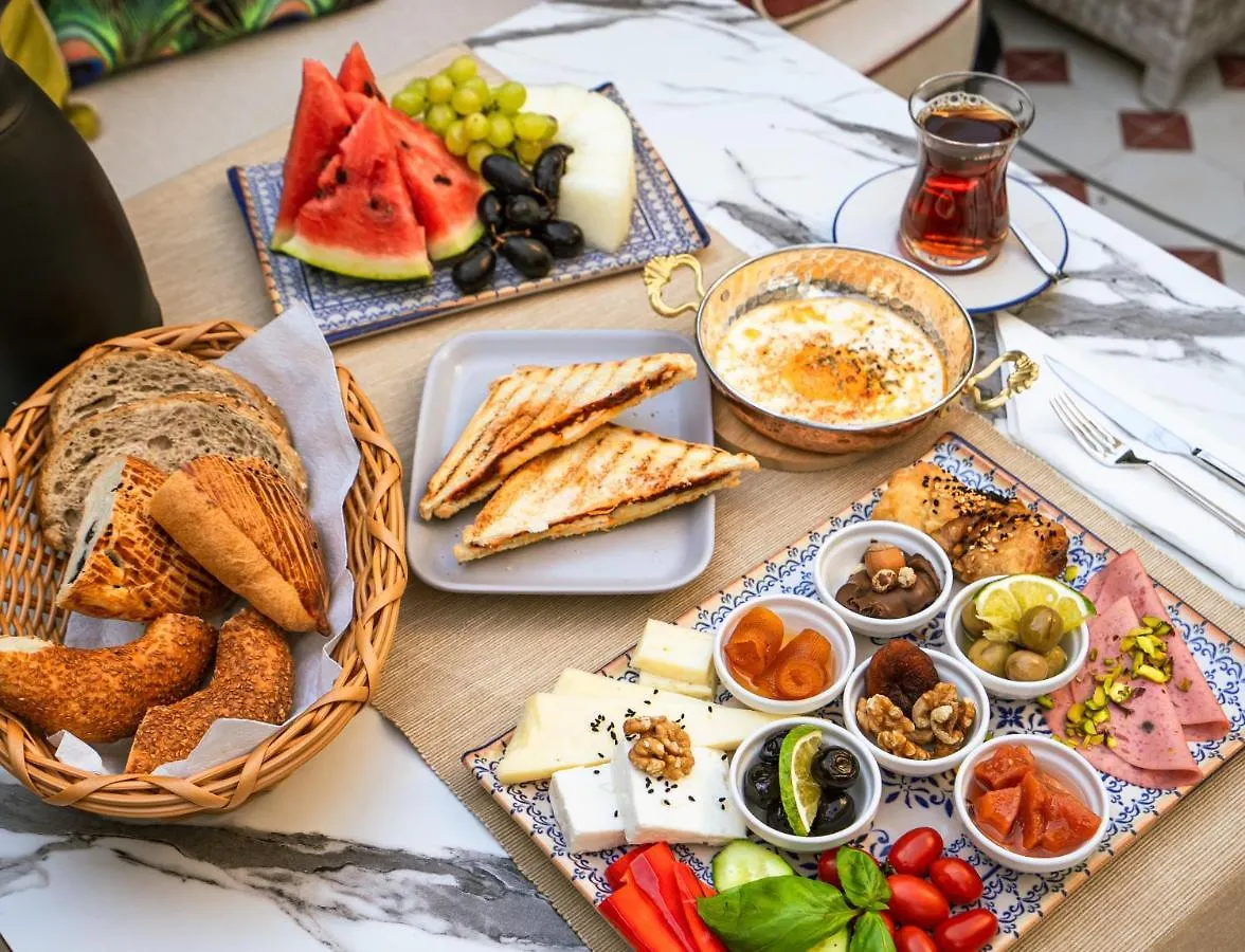 Kiana Kaleici Hotel Antalya 2*,